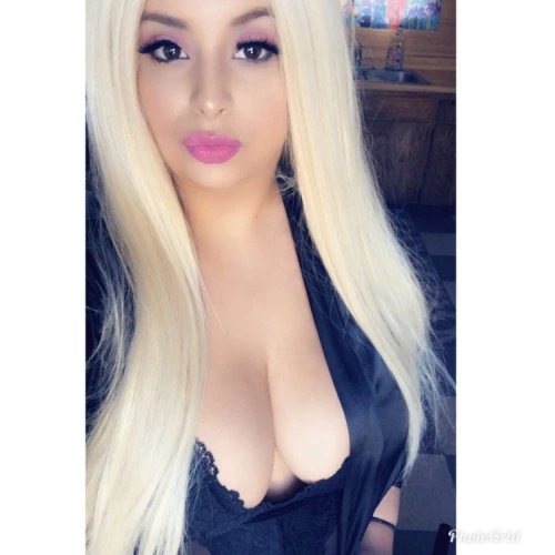 Nikkinicolleee Profile, Escort 3234739610