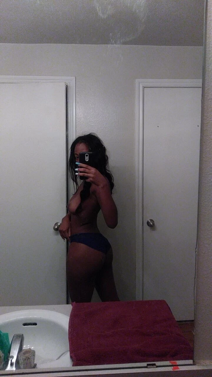 Erika Profile, Escort 4696946820