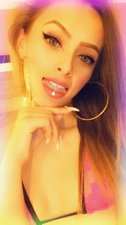 CrystalSoSweet Profile, Escort 4242290376