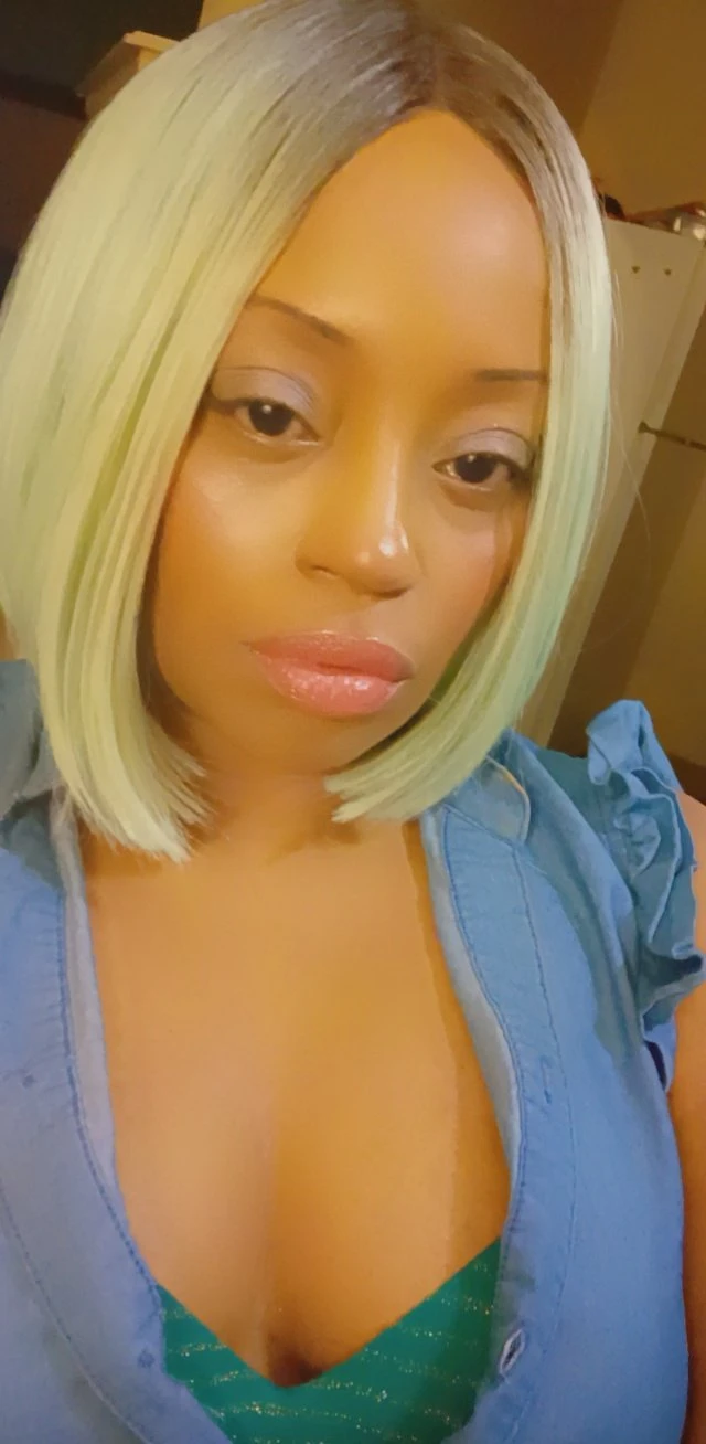 Phyre Reigns Profile, Escort 9729140953